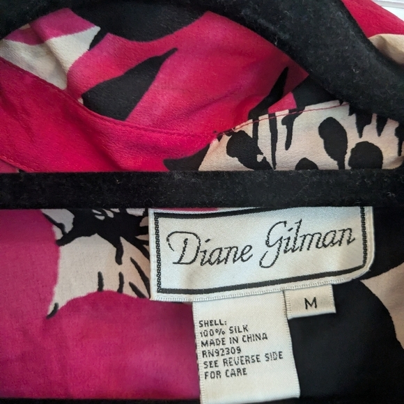 Diane Gilman Silk Lounge Set - Picture 2 of 5